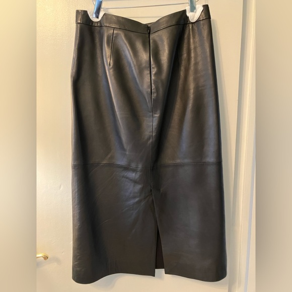 Sézane Magalia black leather midi skirt 38/6 - Picture 8 of 13
